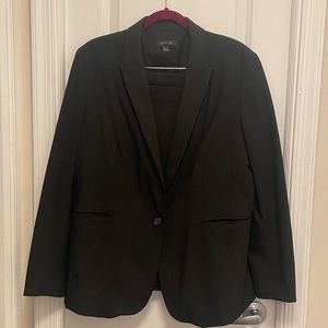 Ann Taylor black skirt suit - size 18